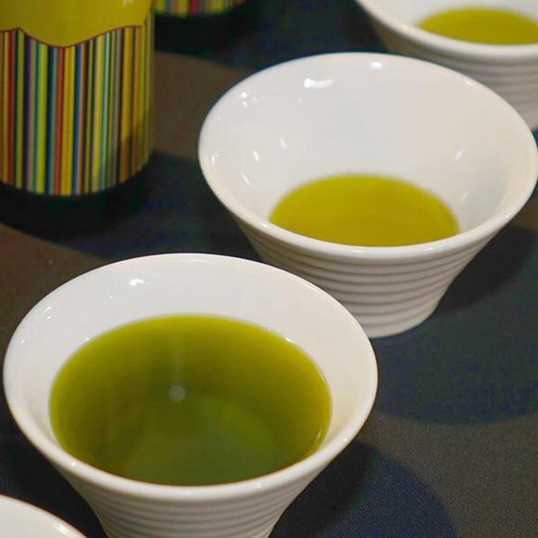 What are the organoleptic characteristics of olive oil? | Marqt.no