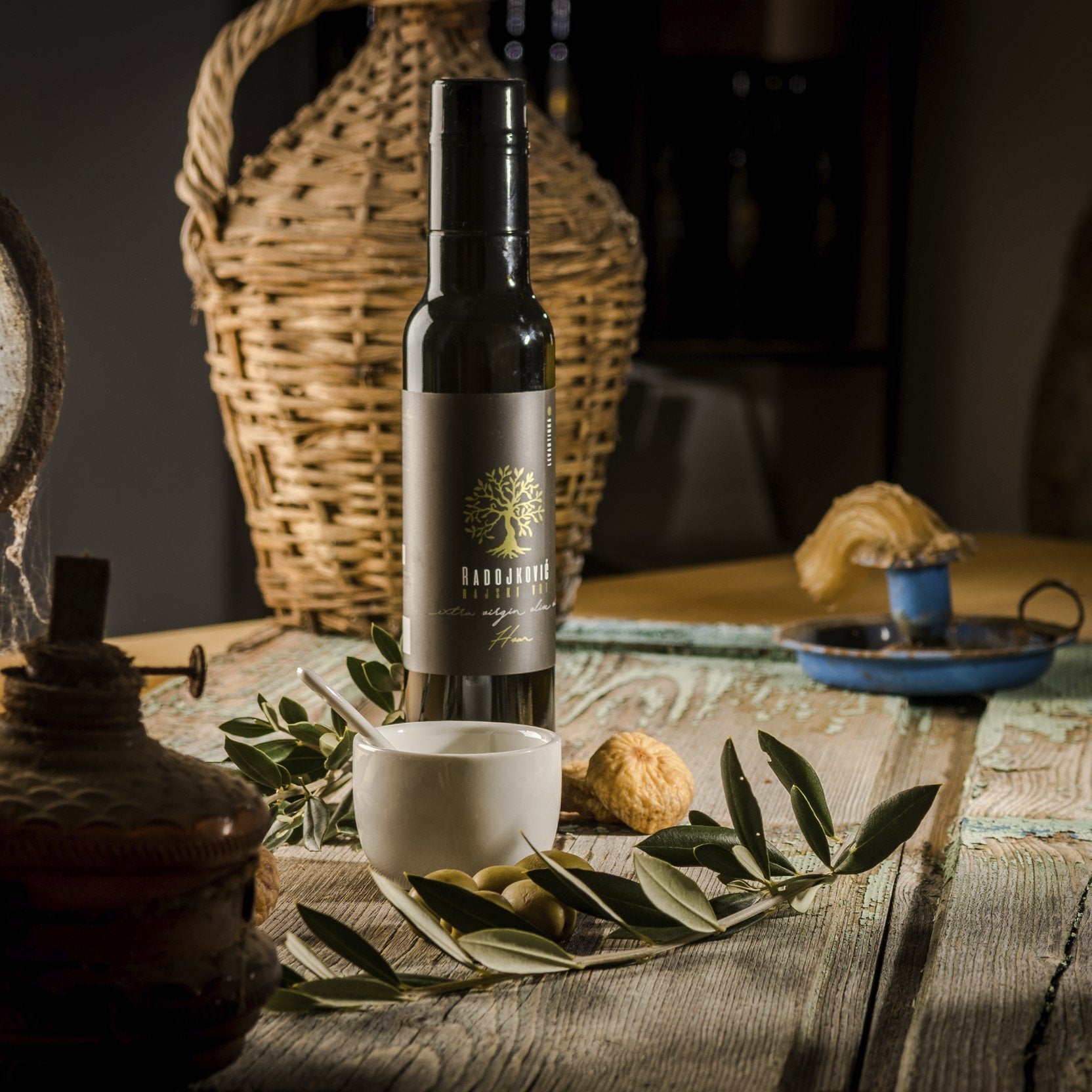 What makes an award-winning extra virgin olive oil? | Marqt.no